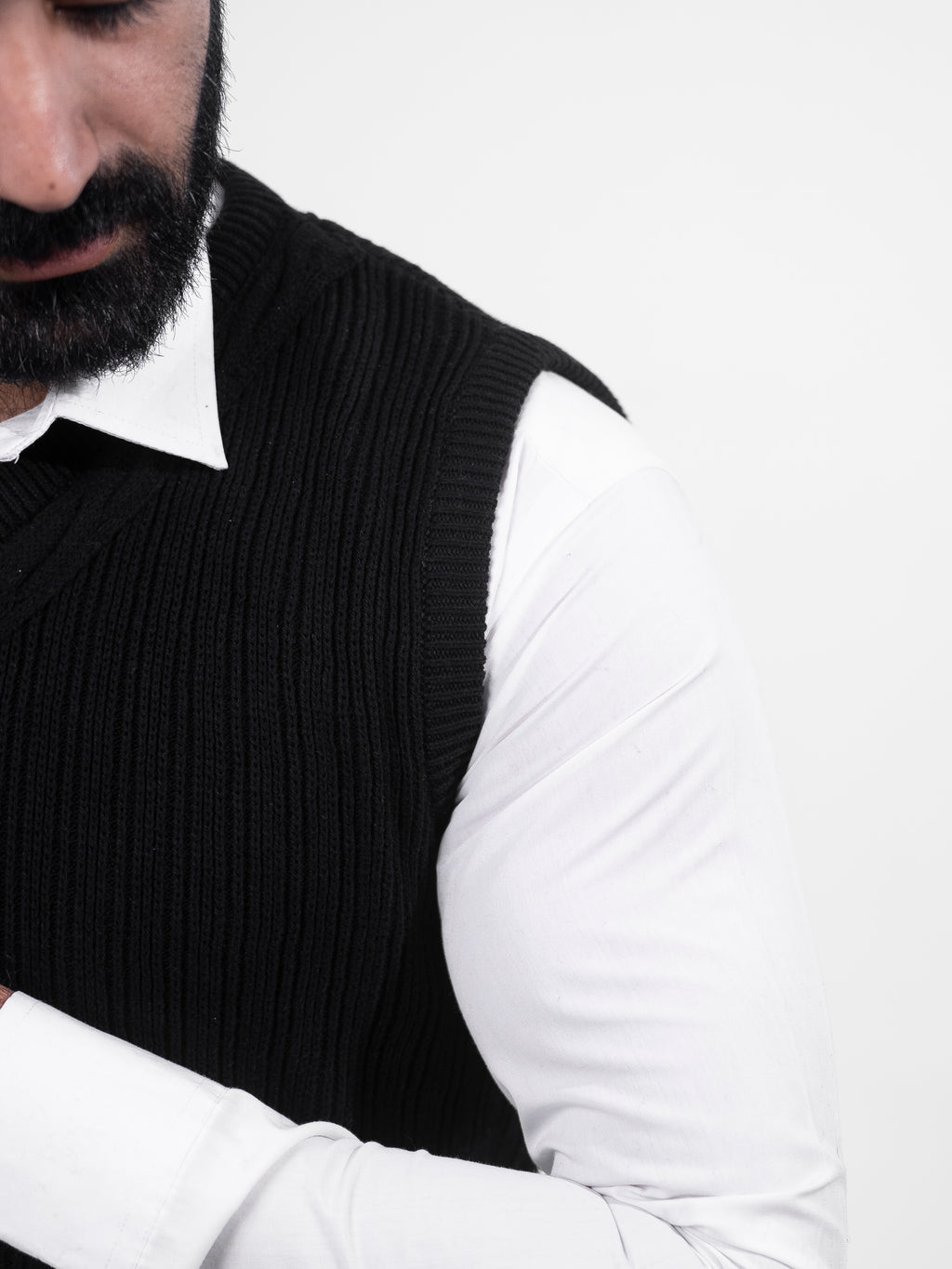 Black V-Neck Jacquard Jumper Sleeve Less