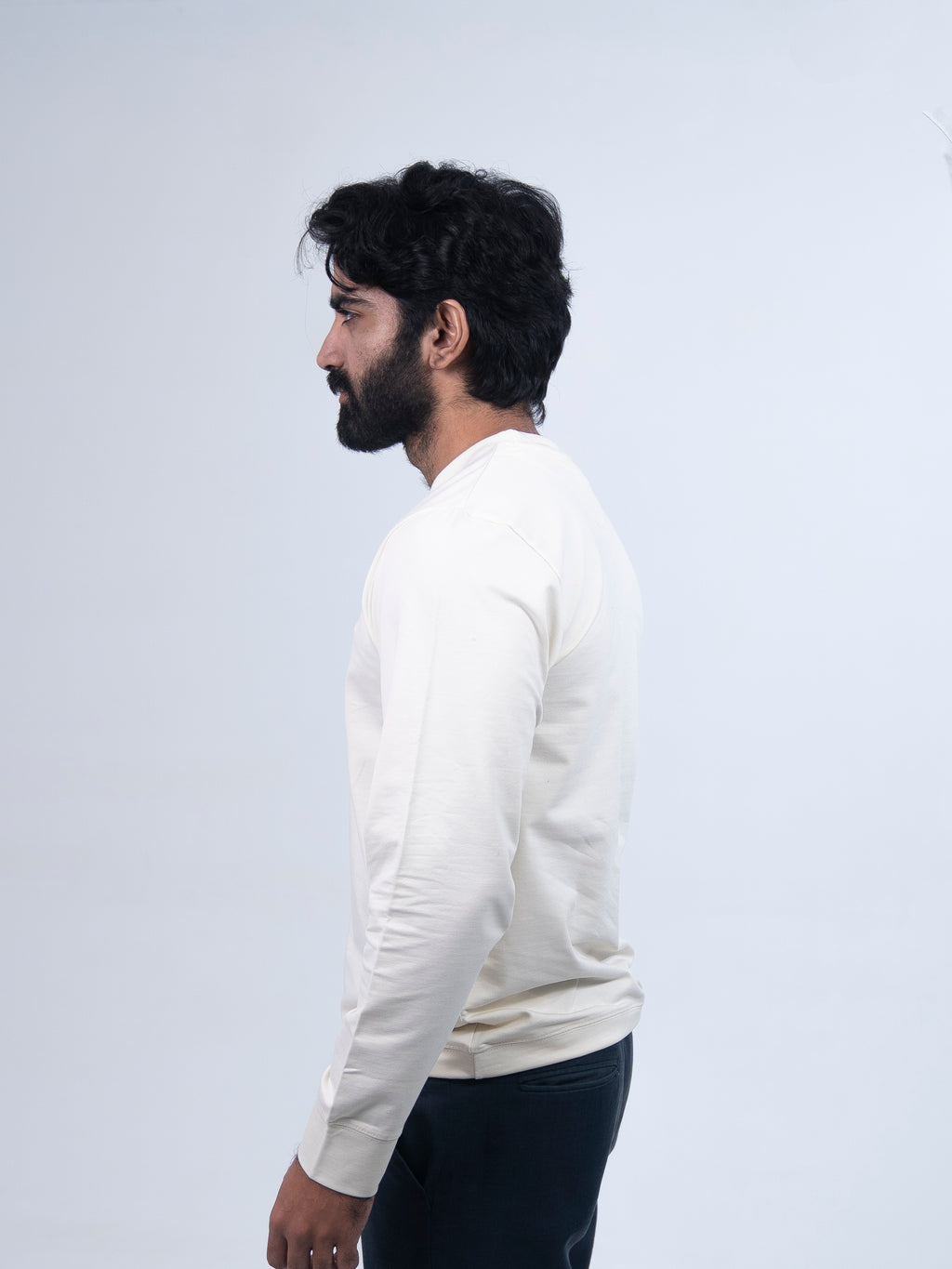𝖭𝗂𝗄𝖾 White Embroidered Sweatshirt