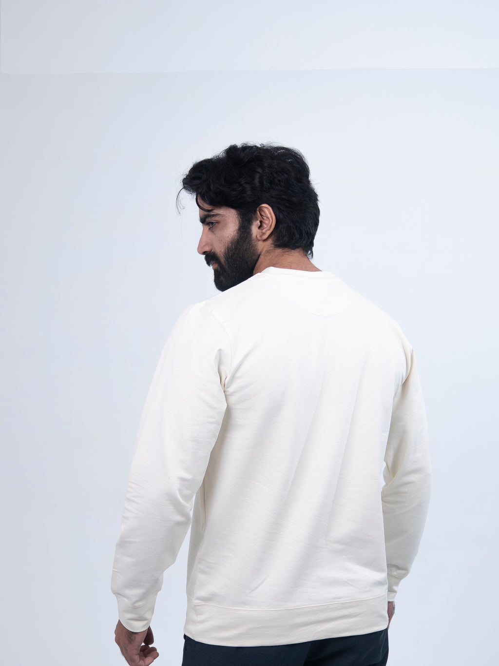 𝖭𝗂𝗄𝖾 White Embroidered Sweatshirt