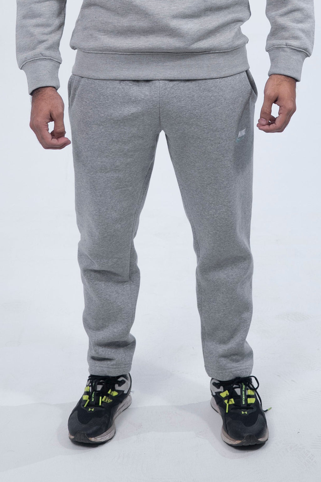 𝖭𝗂𝗄𝖾 Grey Embroidered Jogg Bottom