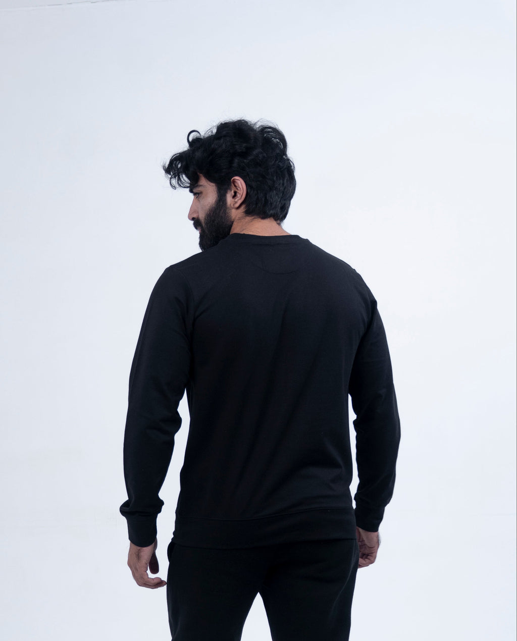 Nike Black Crewneck Sweatshirt