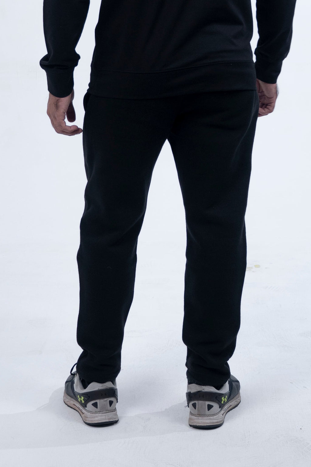 𝖭𝗂𝗄𝖾 Black Embroidered Jogg Bottom