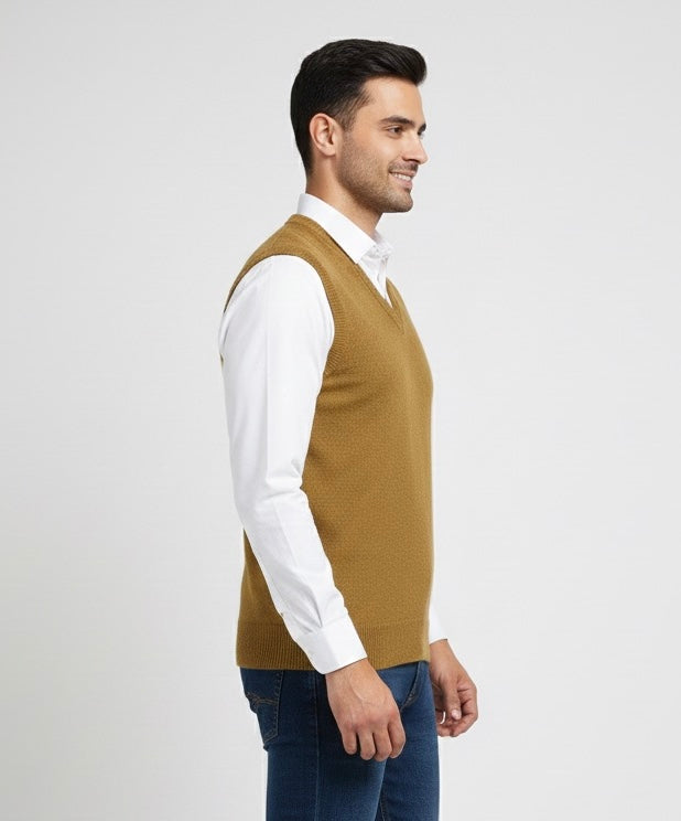 Acrylic V Neck Rust Sleeve Less Jumper